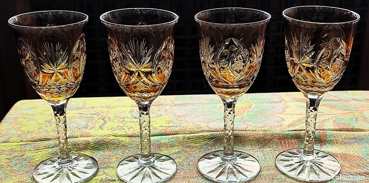Oggetti Antichi: Muy Antiguas 4 copas cristal tallado para vino &oacute; agua color Ambar