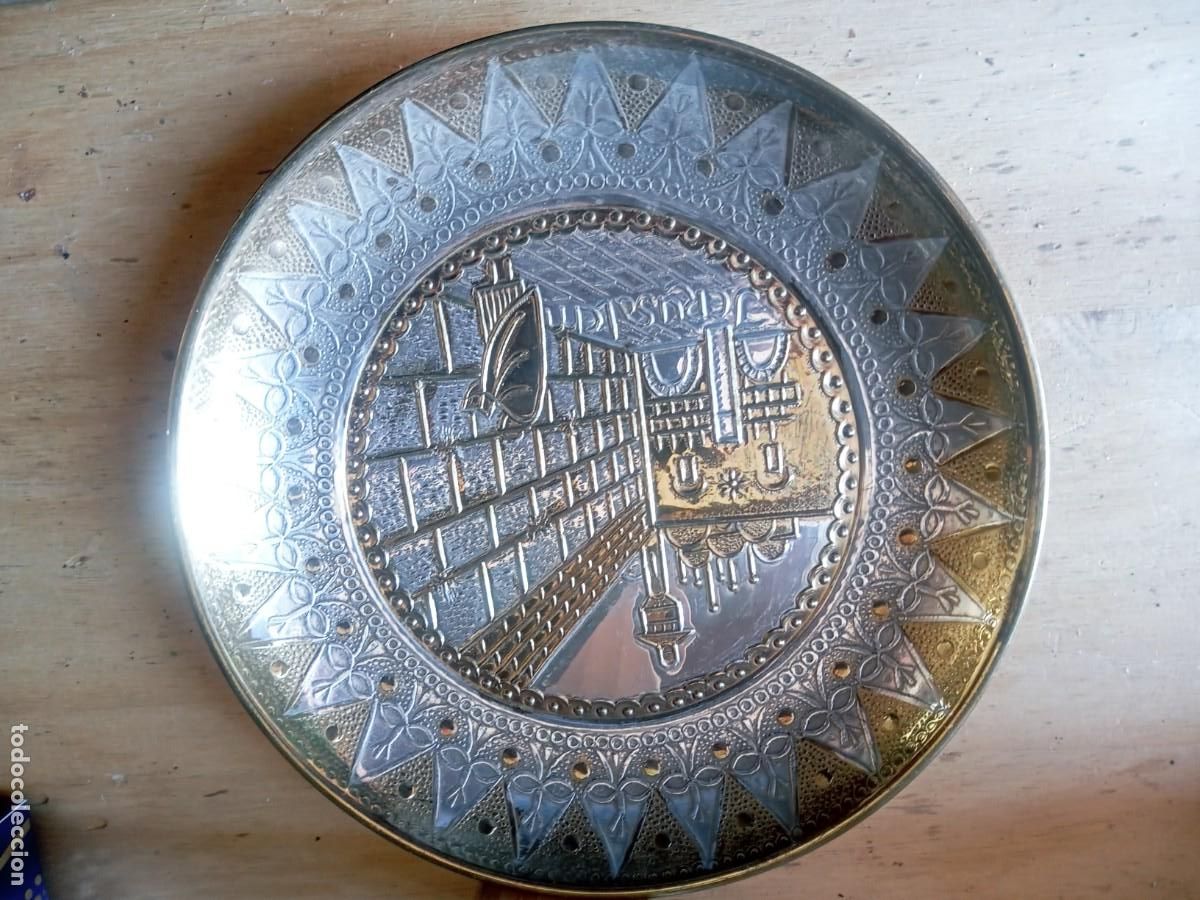 Antig&uuml;edades: BONITO PLATO DE JERUSALEN PLATEADO Y DORADO ANTIGUO