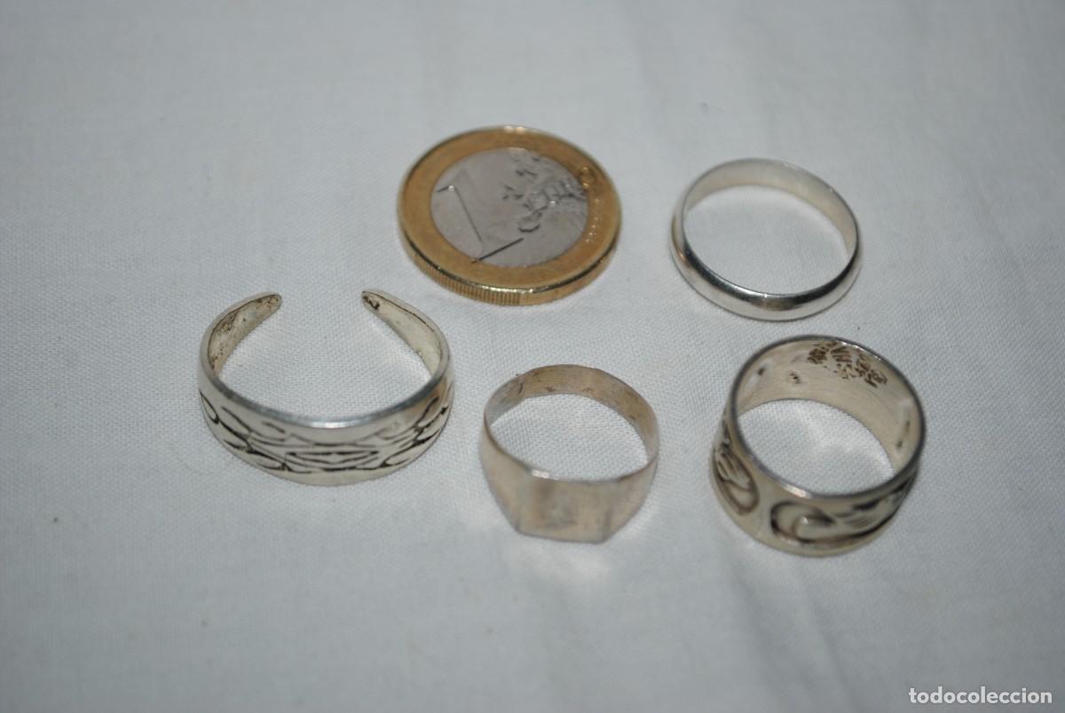 Antiquit&eacute;s: ANILLOS DE PLATA , LOTE DE CUATRO .