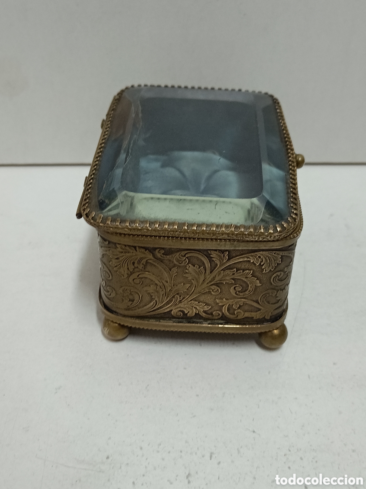 Antig&uuml;edades: JOYERO DE LAT&Oacute;N CON CRISTAL BISELADO FINALES S.XIX - Foto 2