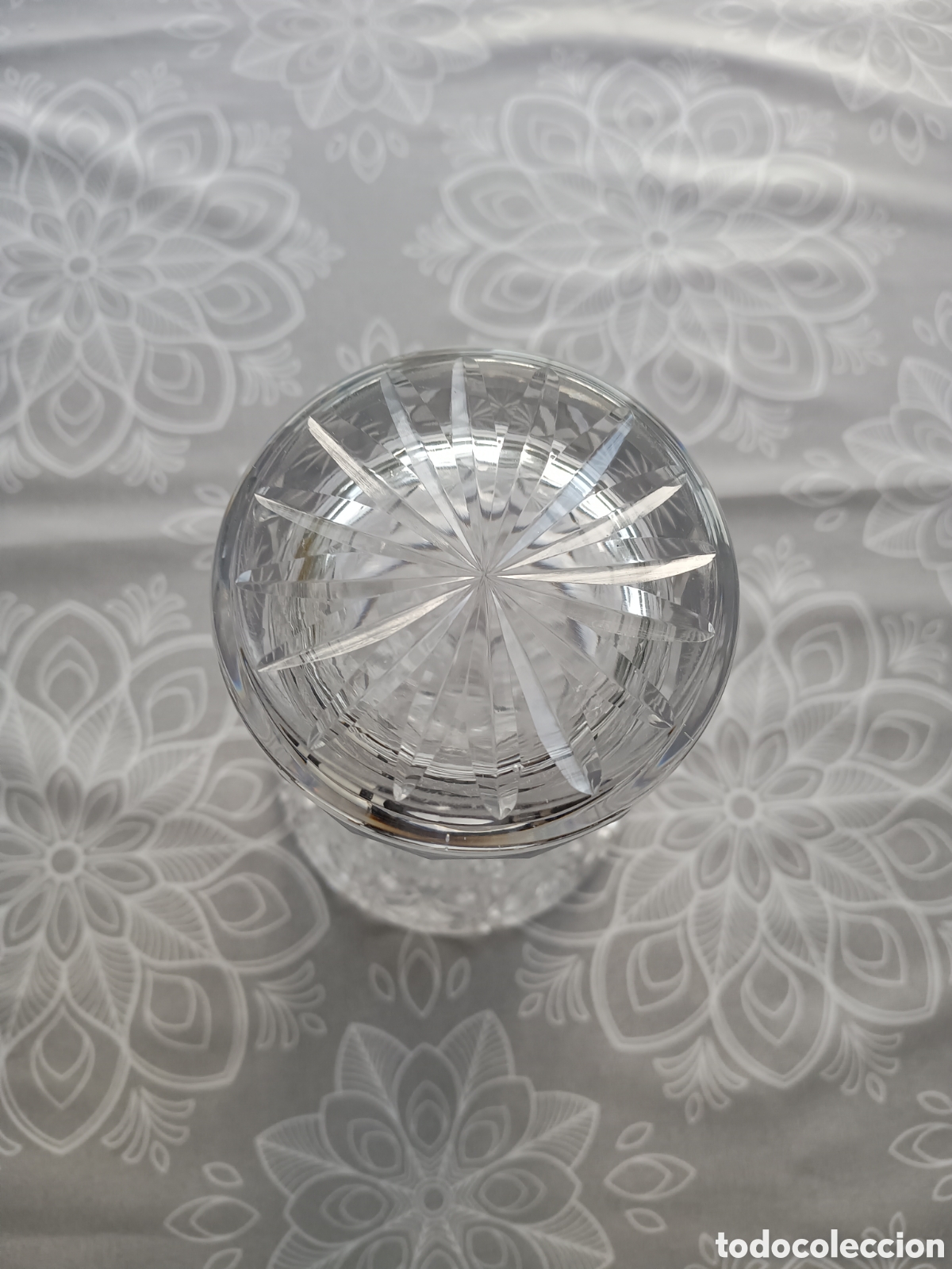 Antig&uuml;edades: FLORERO DE CRISTAL TALLADO 25cm - Foto 4