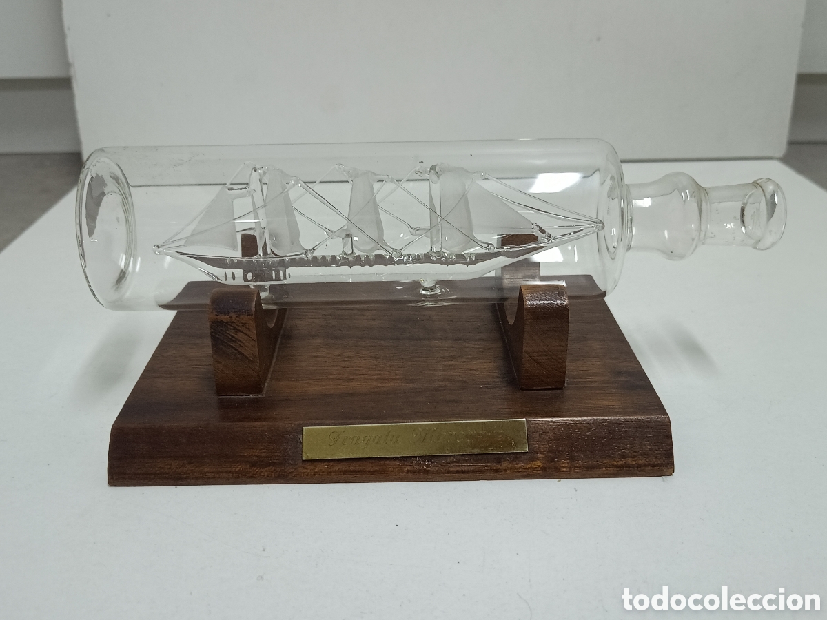 Antiquit&eacute;s: FRAGATA MERCANTE DEL SIGLO XVIII EN CRISTAL SOPLADO EN BOTELLA