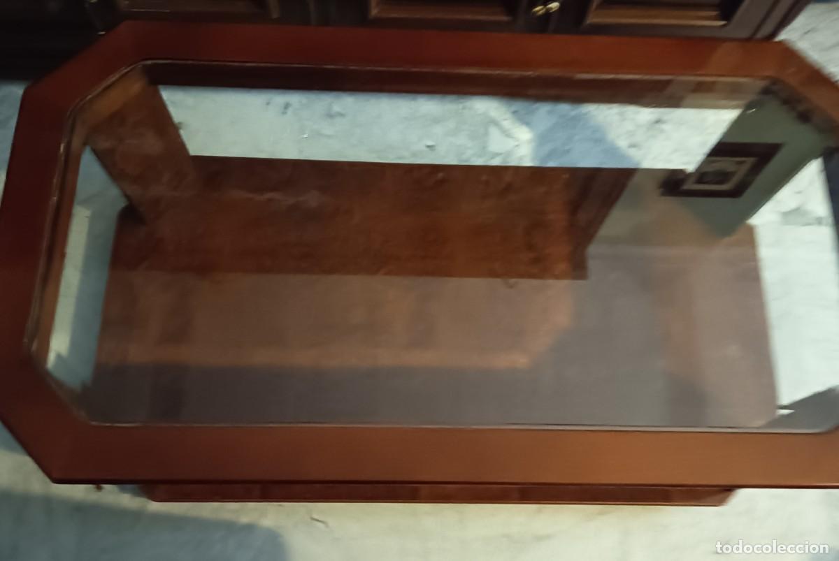 Antig&uuml;edades: Mesa baja de sal&oacute;n vintage - Foto 5
