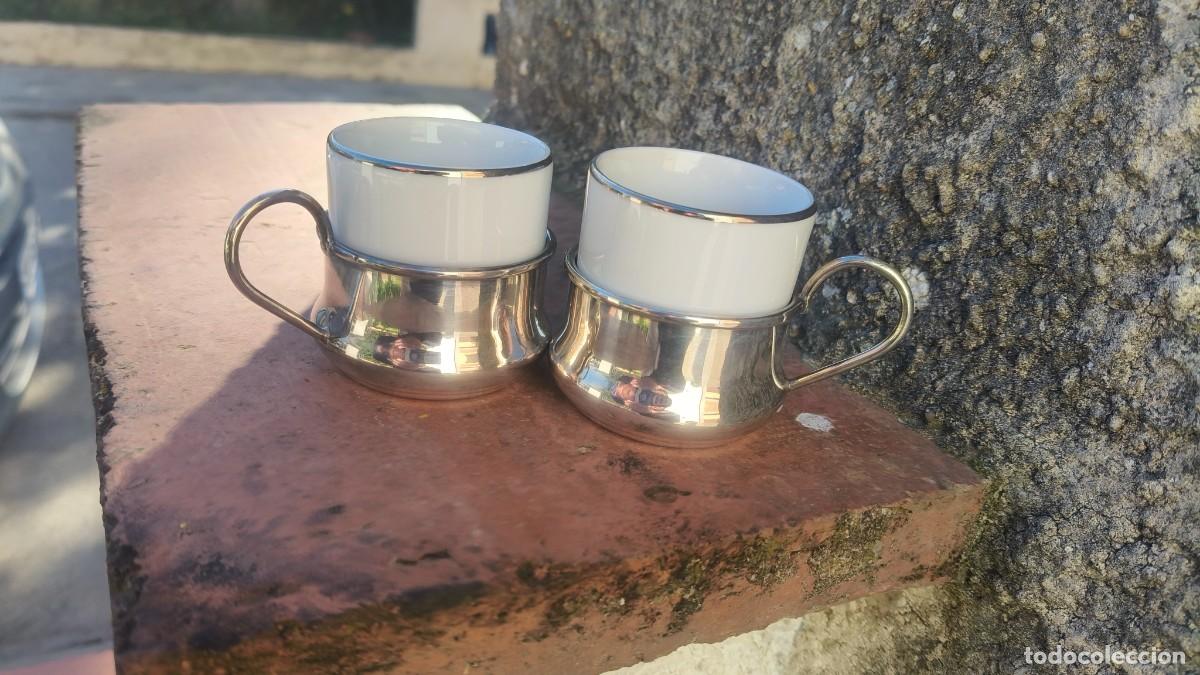 Antiquit&auml;ten: Deux tasse argent 1000 poin&ccedil;on garanti poid 110g et ses tasse porcelaine fine de limoges