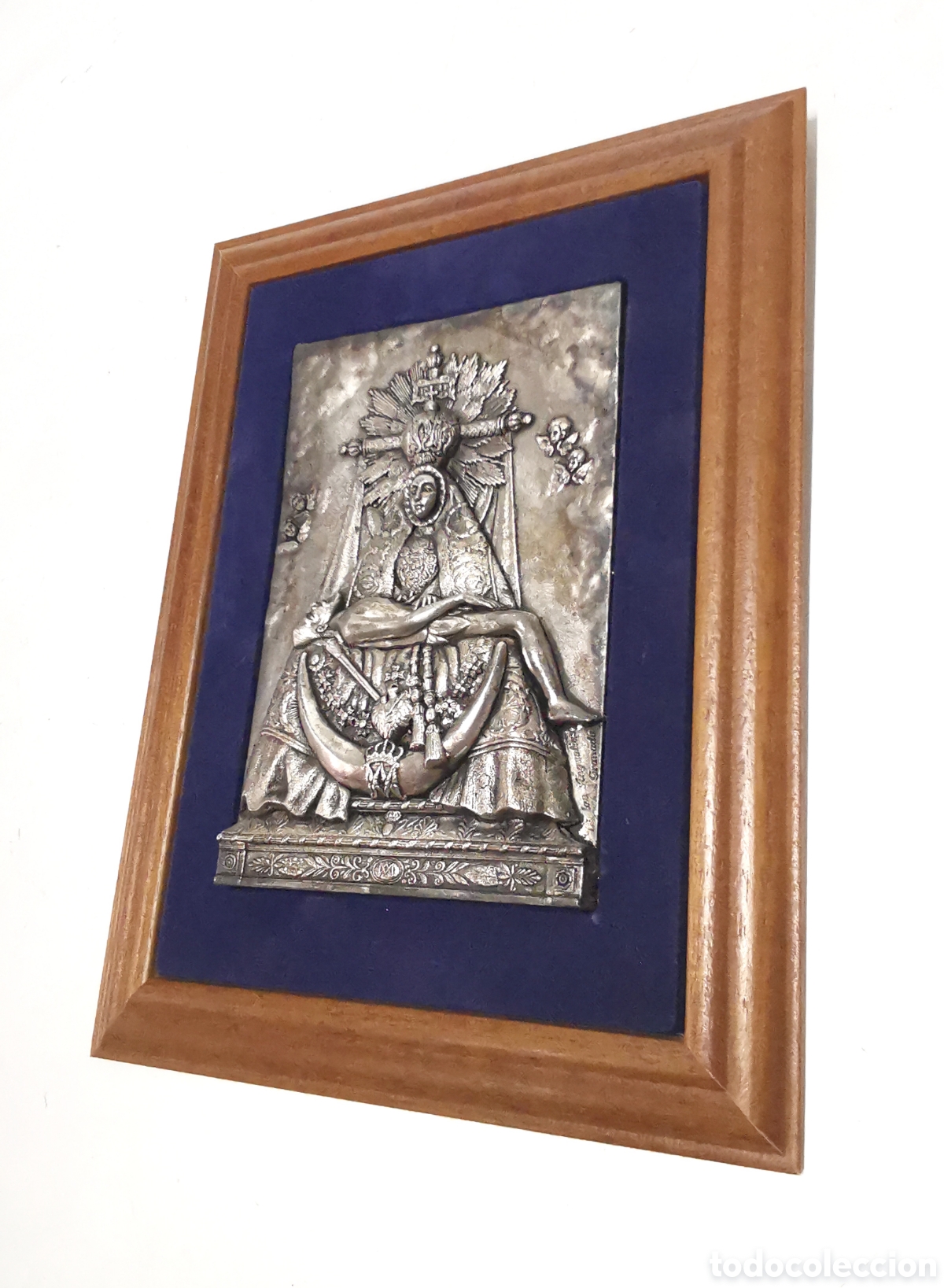 Antiquit&eacute;s: BONITO CUADRO RELIGIOSO EN RELIEVE DE LA VIRGEN DE LAS ANGUSTIAS