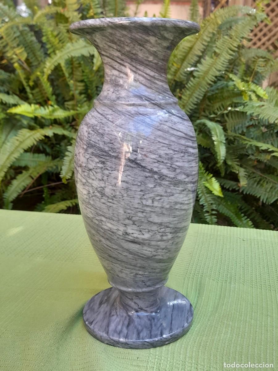 Antig&uuml;edades: JARRON EN ONIX. GRABADO DE GARZAS. 30 cm. - Foto 3