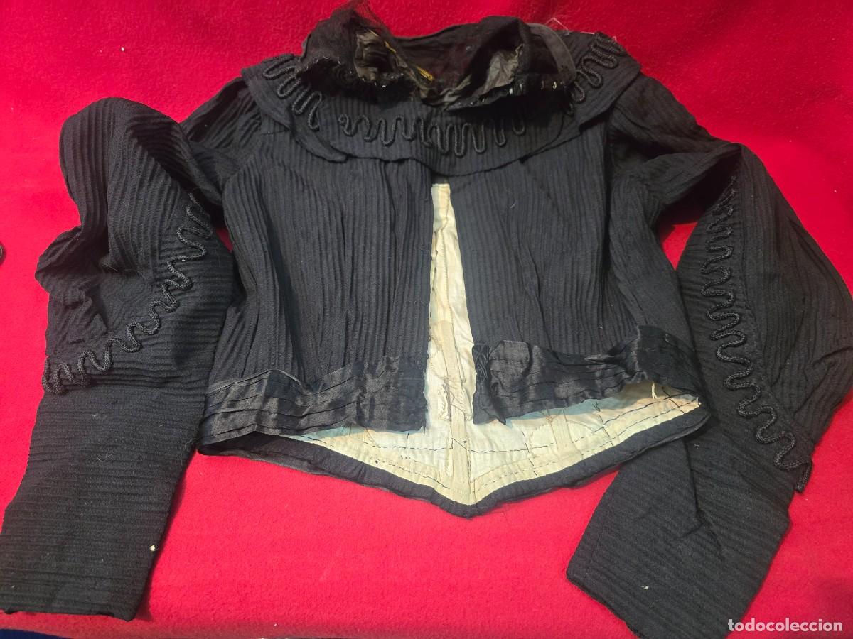 Antig&uuml;edades: ANTIGUA CHAQUETA DE MUJER