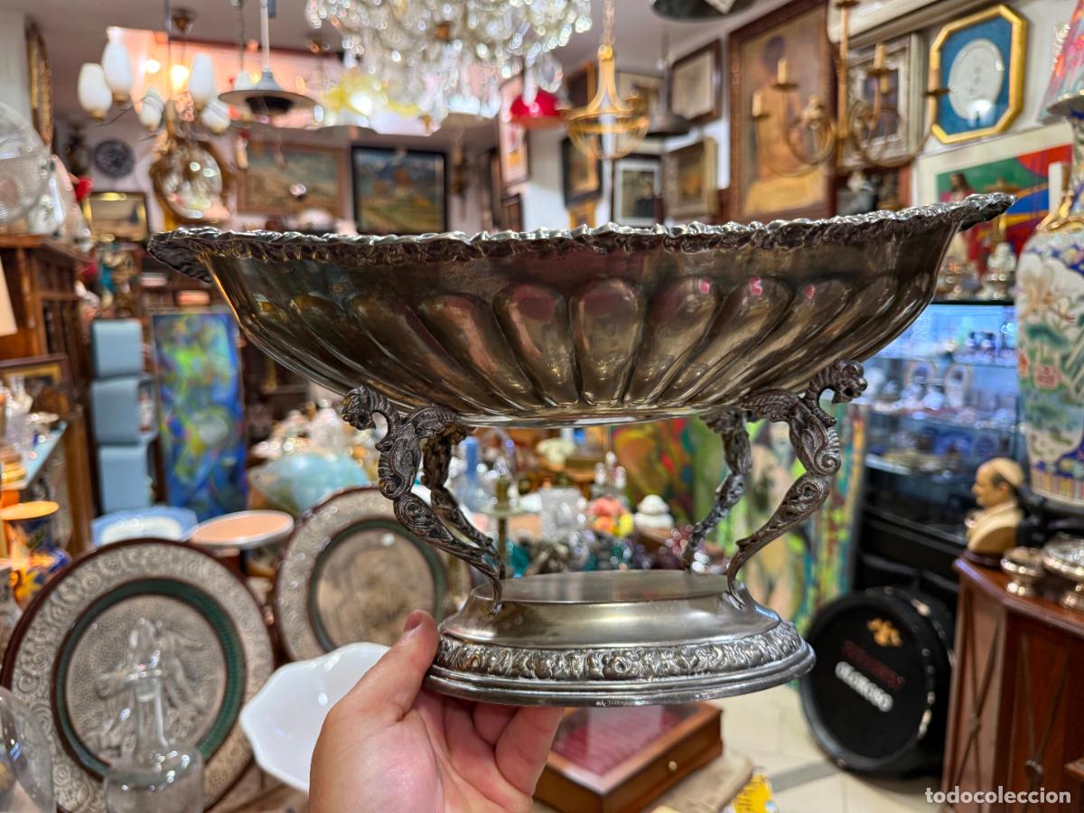 Antig&uuml;edades: CENTRO DE MESA DE ALPACA CON BA&Ntilde;O DE PLATA IDEAL PARA ACTO RELIGIOSO - MEDIDA 39X20X24 CM