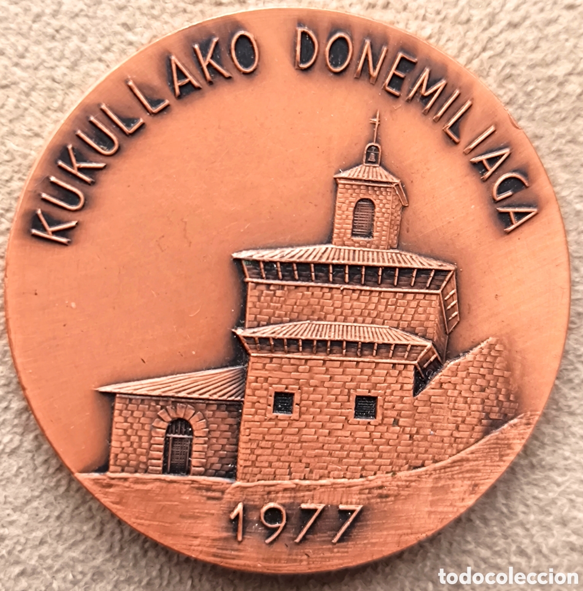 Antig&uuml;edades: MONEDA CONMEMORATIVA BERGARA 1977 - Foto 1