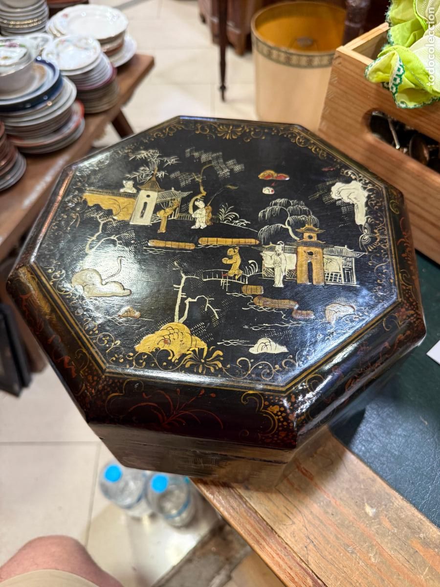 Antig&uuml;edades: FANTASTICA CAJA JOYERO ANTIGUO ESTILO FILIPINO EN MADERA LACADA - MEDIDA 27X15 CM