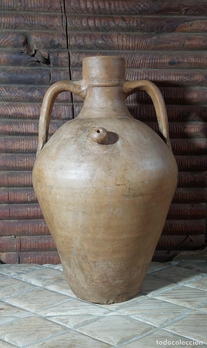 Antig&uuml;edades: Botejon, botijo de aragon. Daroca. Con sello