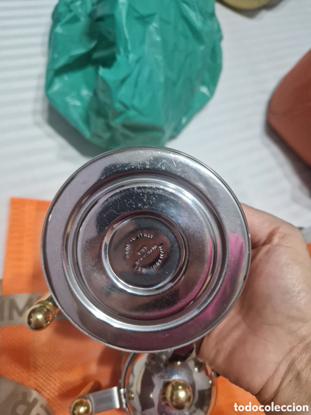 Antig&uuml;edades: Magn&iacute;fico Juego de Caf&eacute; VEV Vigan&ograve; &rdquo;Kontessa Oro&rdquo; - 4 Piezas COMPLETAS (Inox 18/10 y Ba&ntilde;o de Oro) -