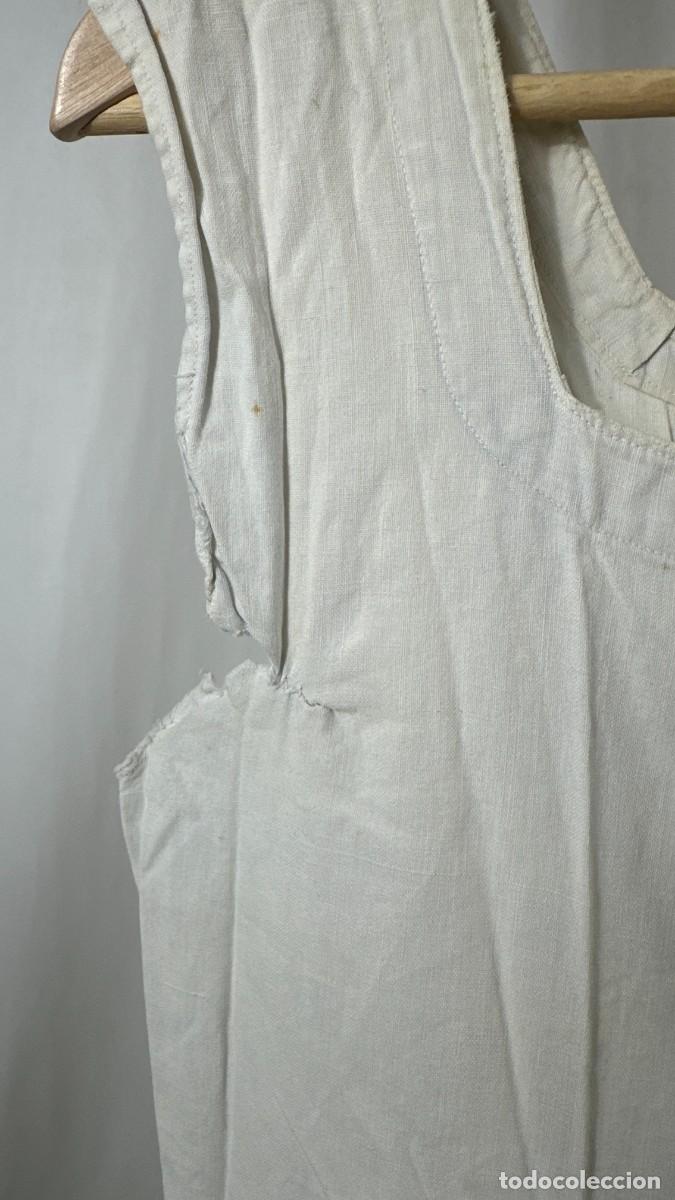 Antig&uuml;edades: Antigua camisa interior - Foto 3