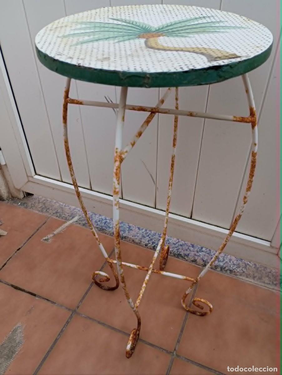 Antig&uuml;edades: macetero hierro mesita exterior, decoracion, jardin, casa rural, mesa auxiliar