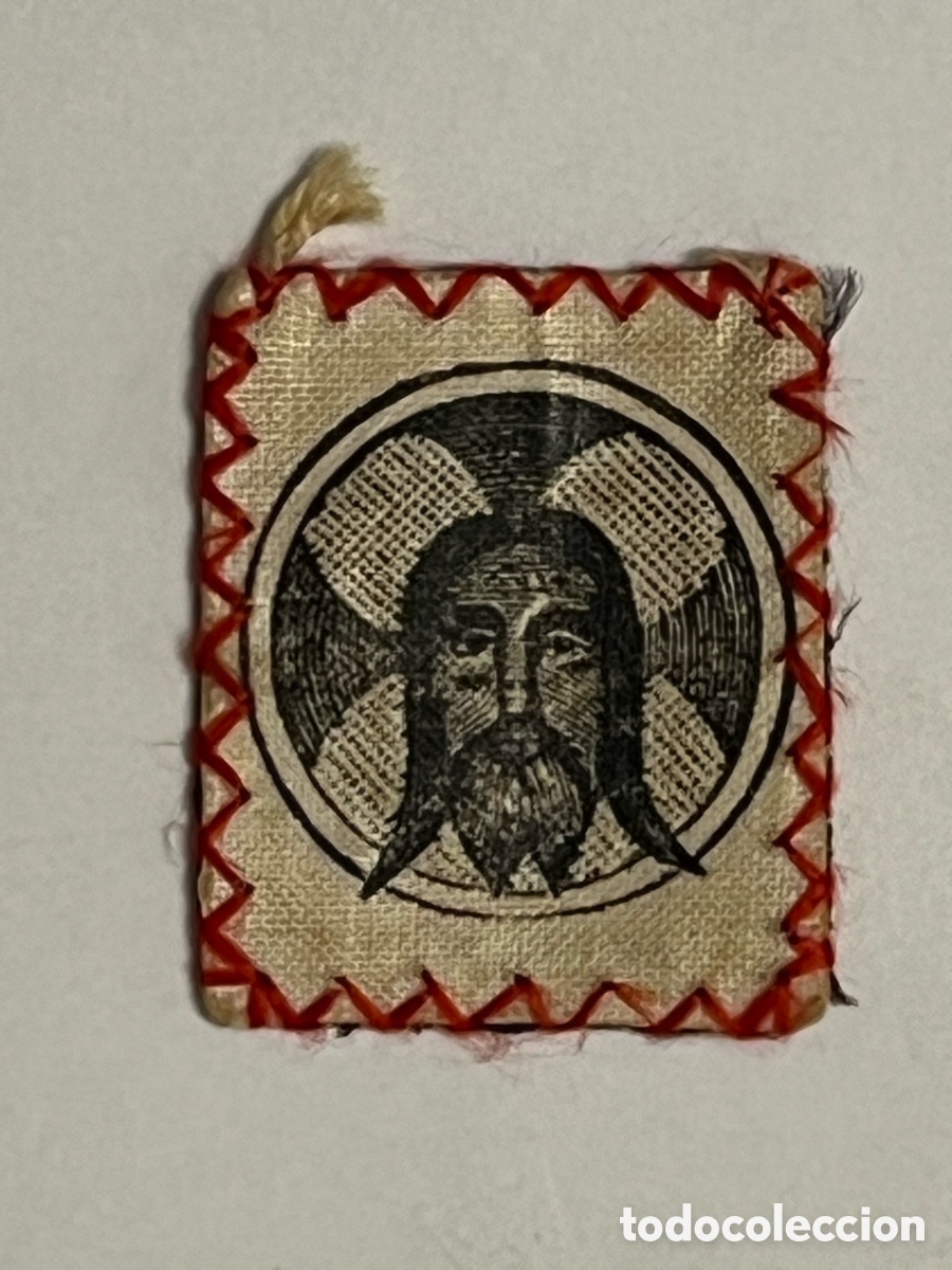 Antiquit&eacute;s: RELIQUIA SANTA FAZ.. Pa&ntilde;ito tocado y bendecido.. (fin siglo XIX) Med&iacute;das: 2,5 x 3 cm.