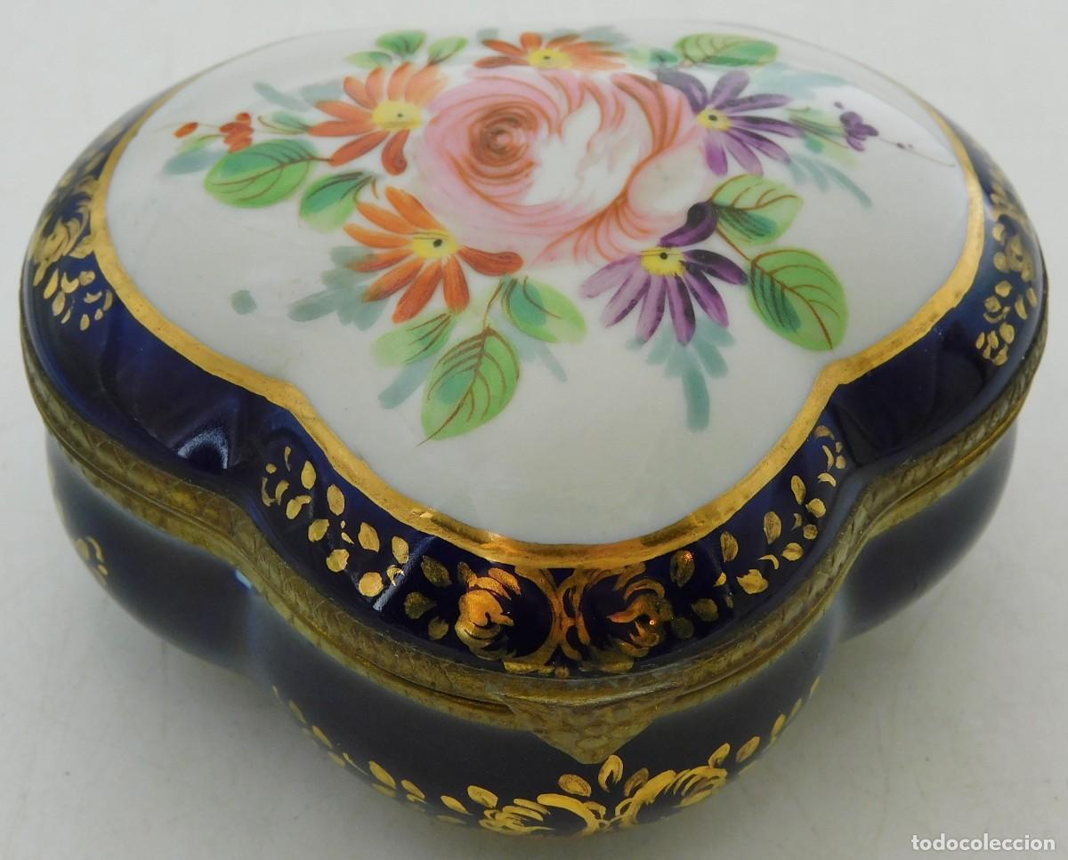 Antig&uuml;edades: ANTIGUA CAJA DE PORCELANA ALEMANA DE MEISSEN SIGLO XIX ESTILO VICTORIANO