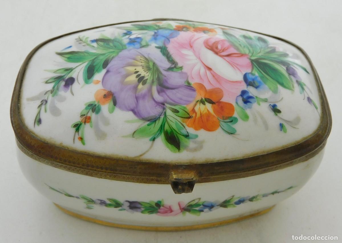 Antig&uuml;edades: ANTIGUA CAJA DE PORCELANA ALEMANA DE MEISSEN SIGLO XIX ESTILO VICTORIANO