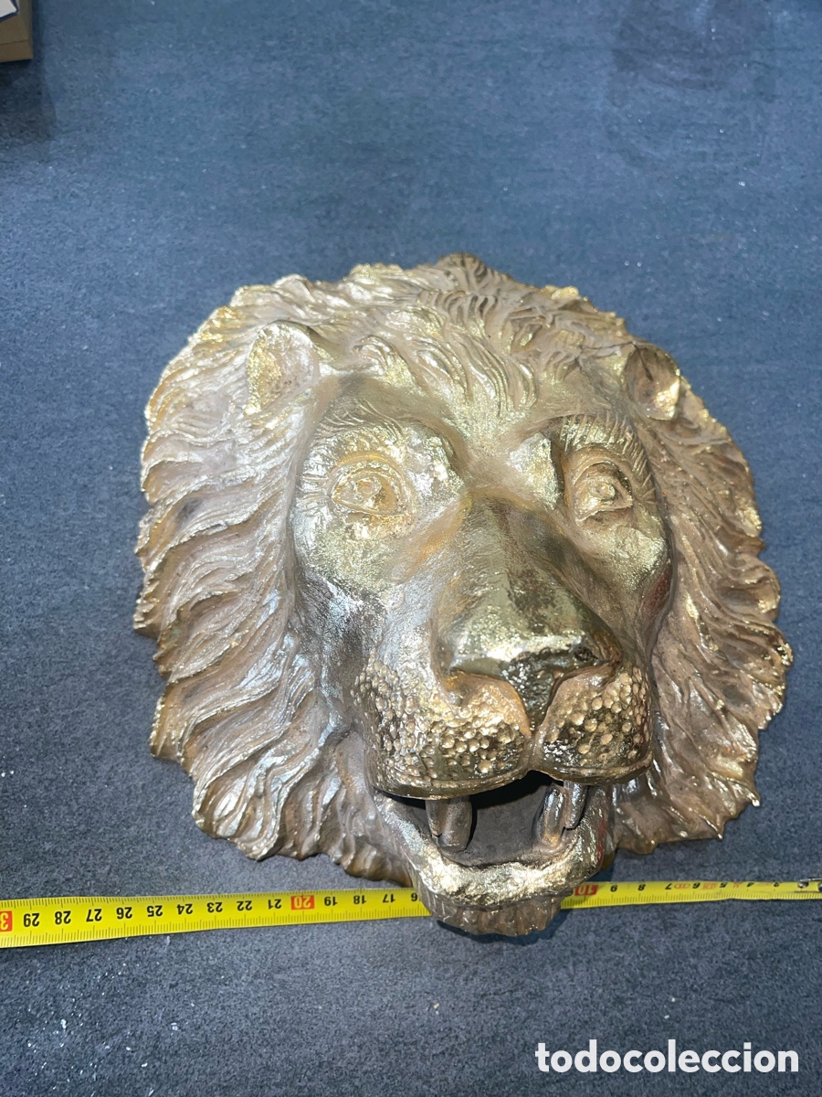 Antig&uuml;edades: Cabeza de le&oacute;n de color oro - Foto 4