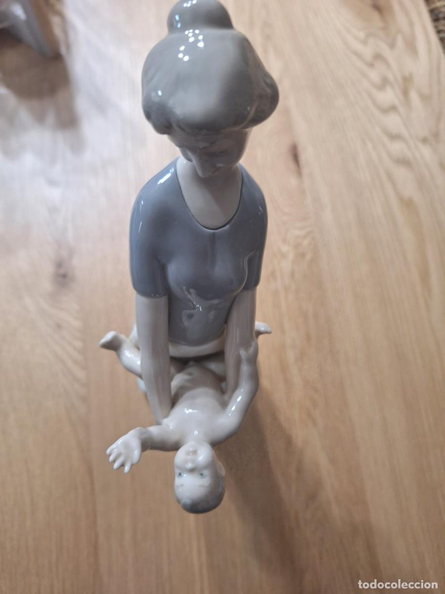 Antig&uuml;edades: Figura lladro maternidad - Foto 1