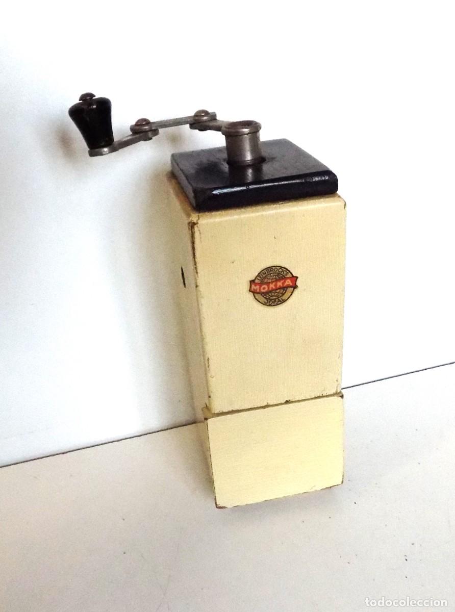 Antiquit&eacute;s: MOLINILLO DE CAF&Eacute;, DE VIAJE, MARCA LEINBROCK, MODELO 630, CIRCA 1950/60.