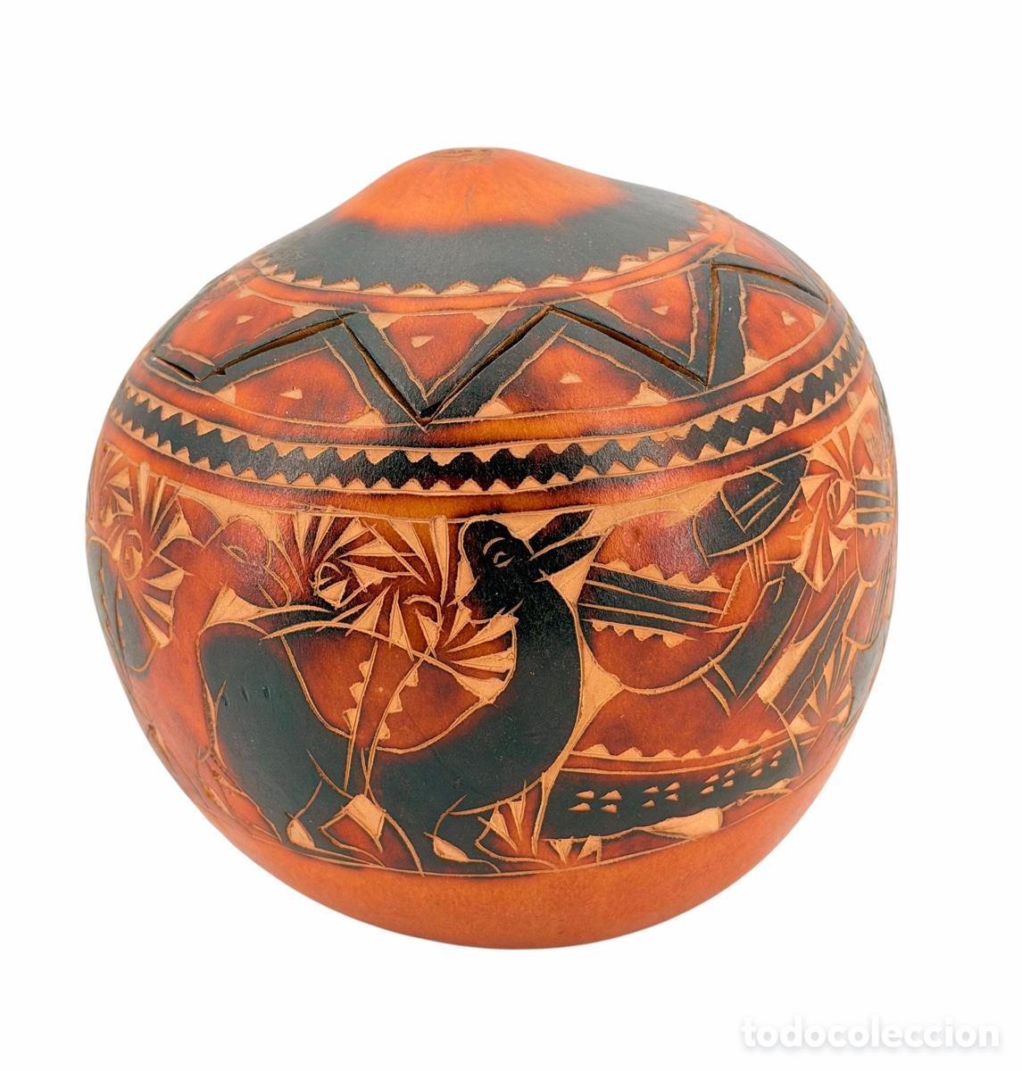 Antiquit&eacute;s: Antigua Caja de Calabaza