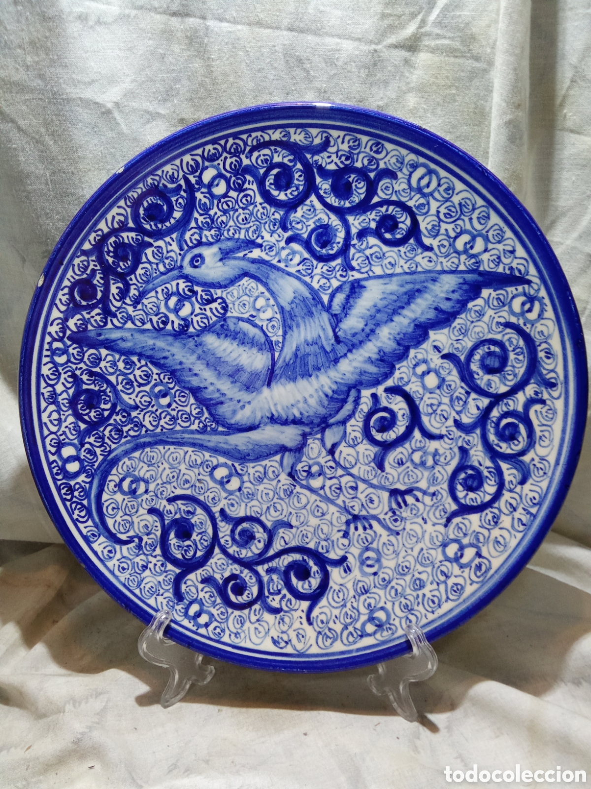 Antig&uuml;edades: PLATO CON P&Aacute;JARO DE MANISES O SIMILAR SIGLO XIX O XX