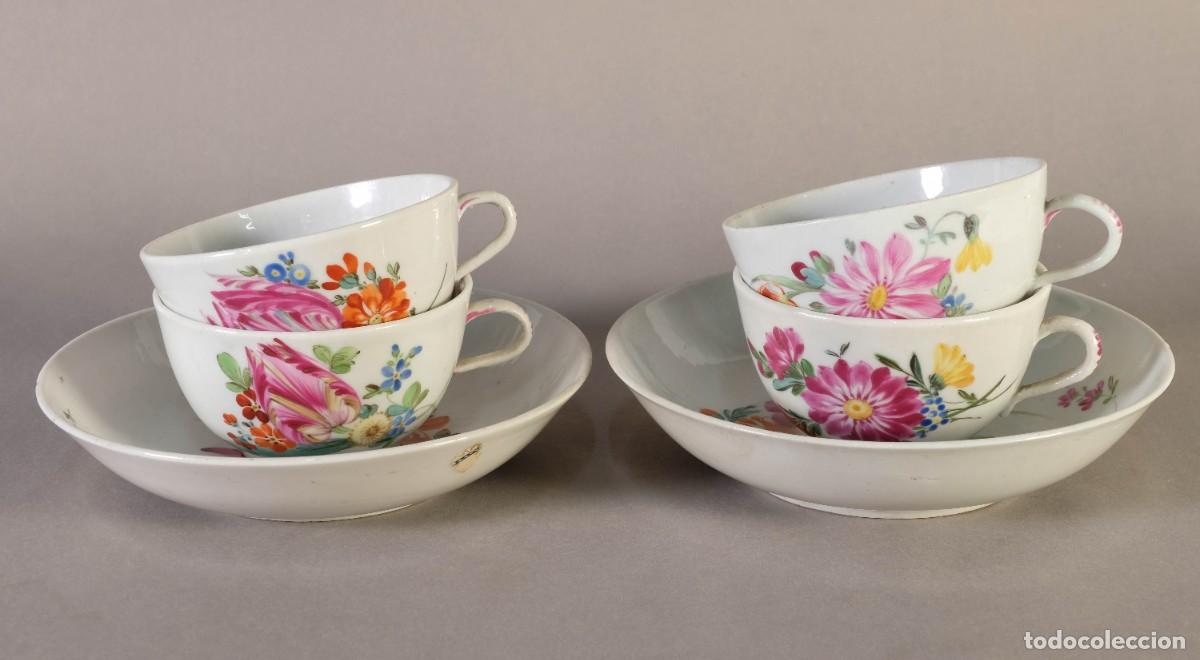 Antig&uuml;edades: 4 TAZAS Y DOS PLATOS EN PORCELANA COMPA&Ntilde;IA DE &Iacute;NDIAS SIGLO XVIII