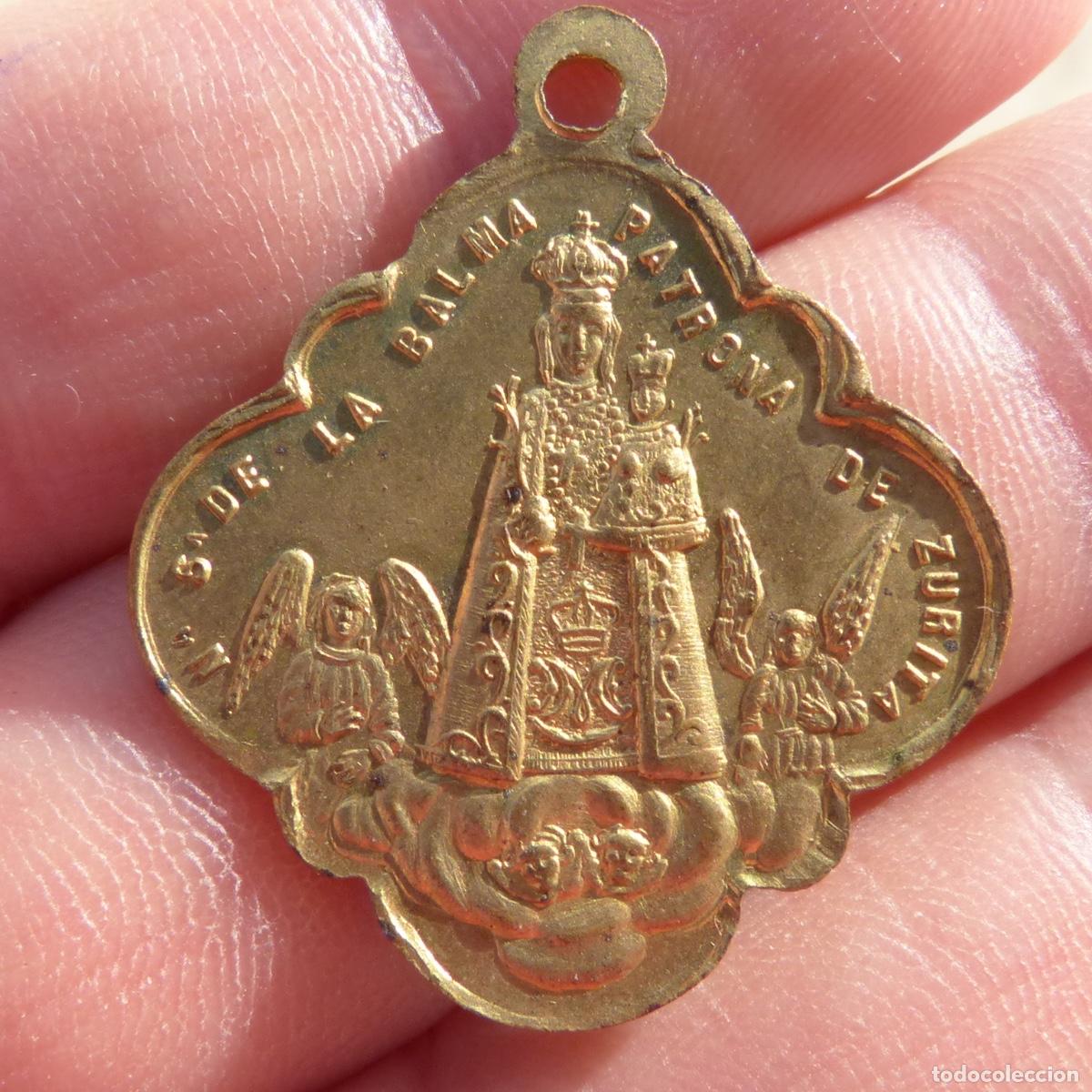 Antig&uuml;edades: Antigua medalla de nuestra se&ntilde;ora de la balma patrona de zurita, corazon de jesus. 4,84gr.