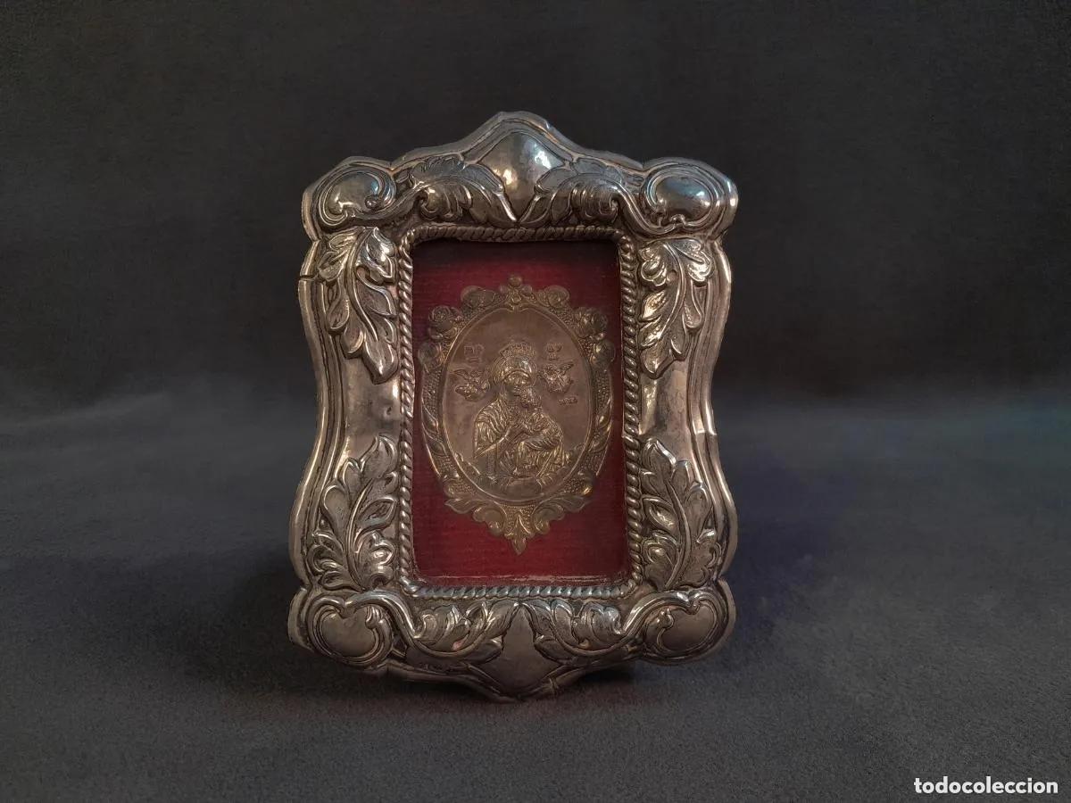 Antig&uuml;edades: RELICARIO DE ORFEBRERIA CON ICONOGRAF&Iacute;A DE NUESTRA SE&Ntilde;ORA DEL PERPETUO SOCORRO