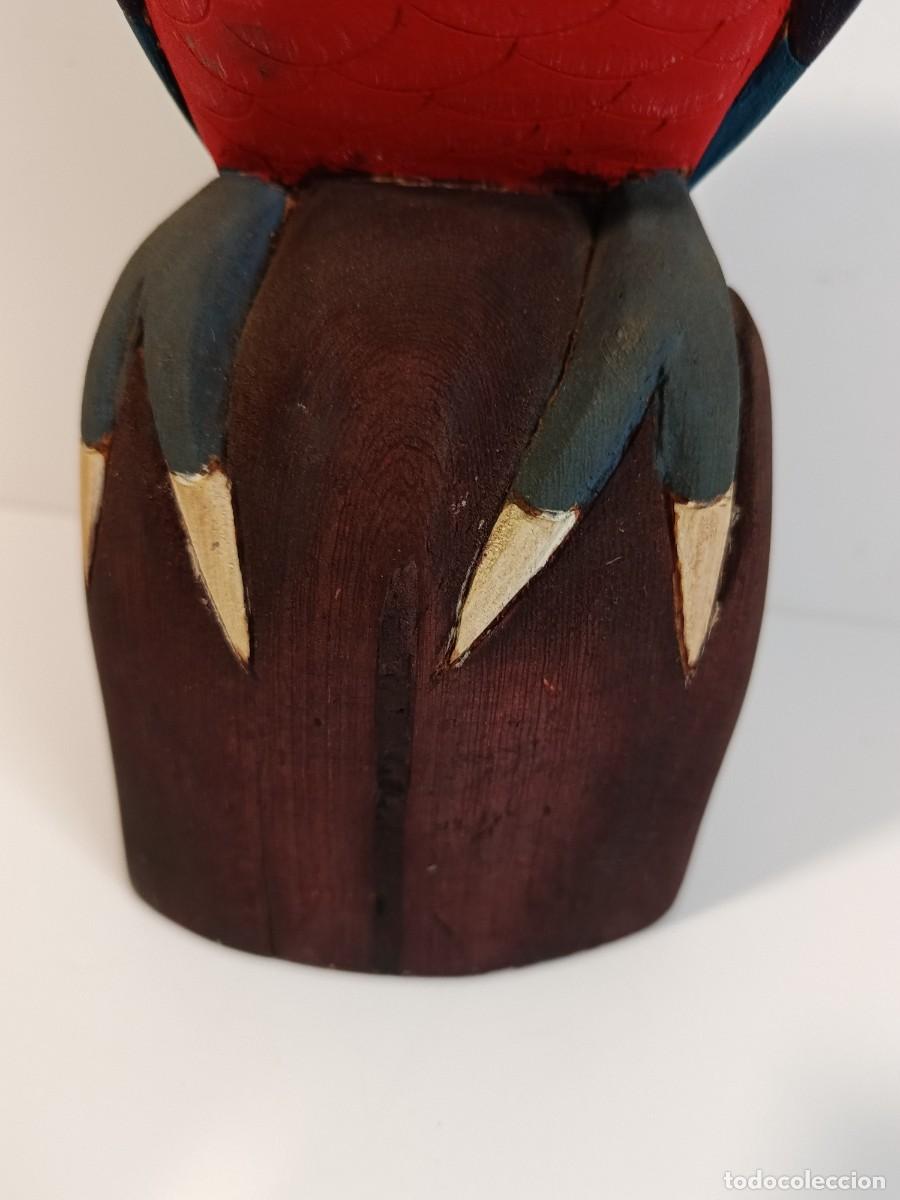 Antig&uuml;edades: TALLA DE LORO EN MADERA DE BALSA. 31 cm - Foto 4