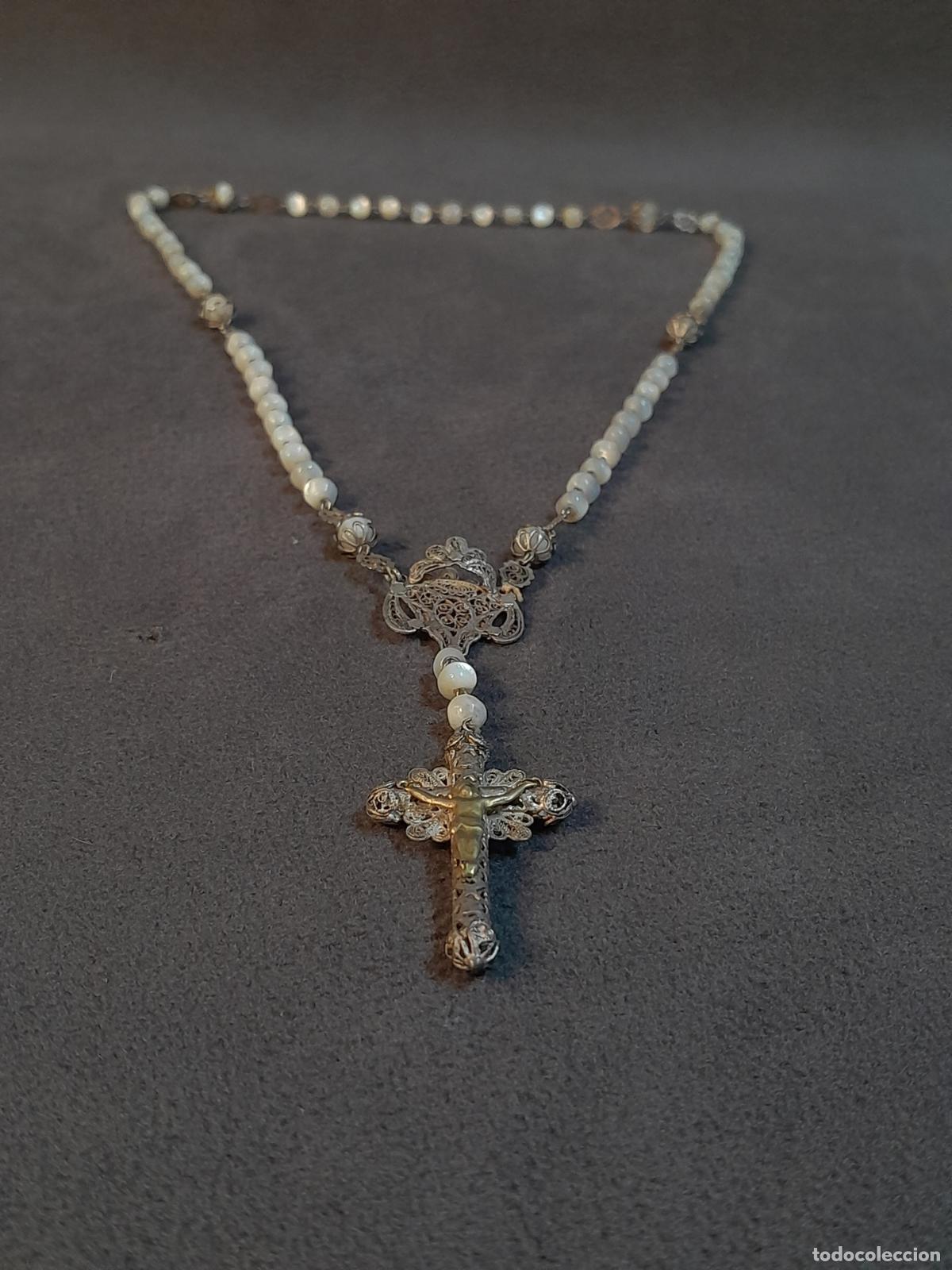Antig&uuml;edades: R-458. ROSARIO DE PLATA DE FILIGRANA CON CUENTAS DE N&Aacute;CAR. SIGLO XIX