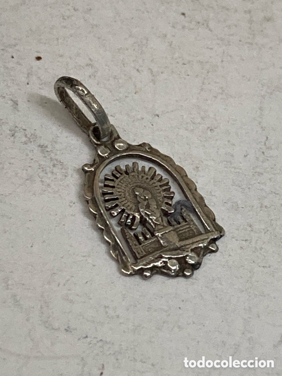 Antig&uuml;edades: Medalla de plata C588