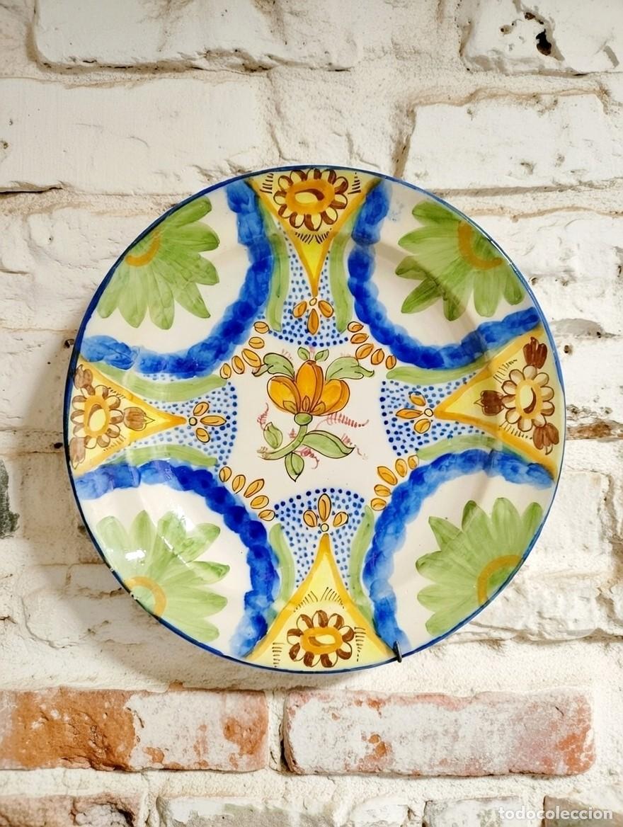 Antiques: Antiguo Plato cer&aacute;mica Ribesalbes 33 cm