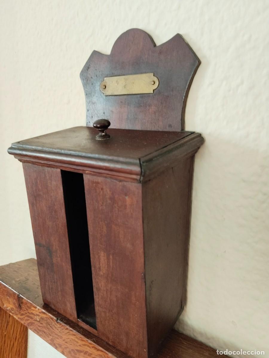 Antiquit&eacute;s: Antiguo Dispensador de algod&oacute;n, servilletas o pa&ntilde;os . Ver.