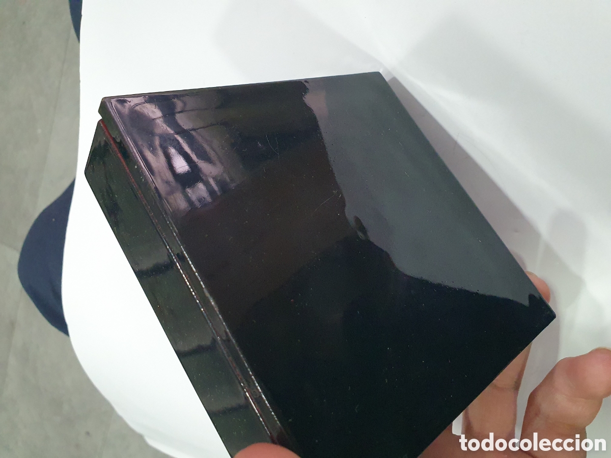 Antig&uuml;edades: Caja o tarjetero oriental en laca. (L71) - Foto 3