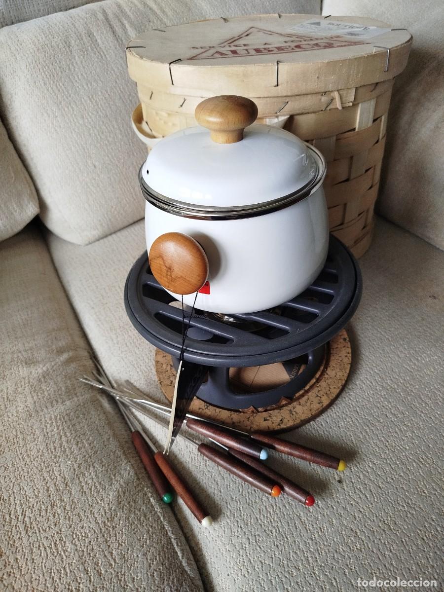 Antiques: Fondue, Aubeco. Francia