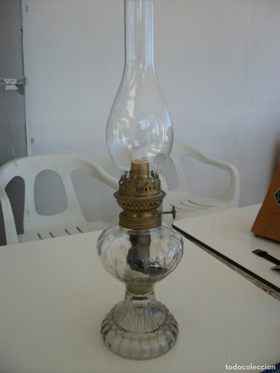 Antiquit&eacute;s: Antiguo quinque lampara de aceite De cristal