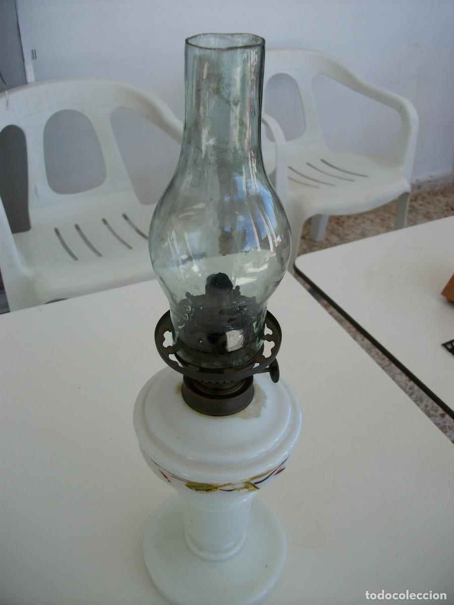 Antiquit&eacute;s: Antiguo quinque lampara de aceite De cristal y oplaina