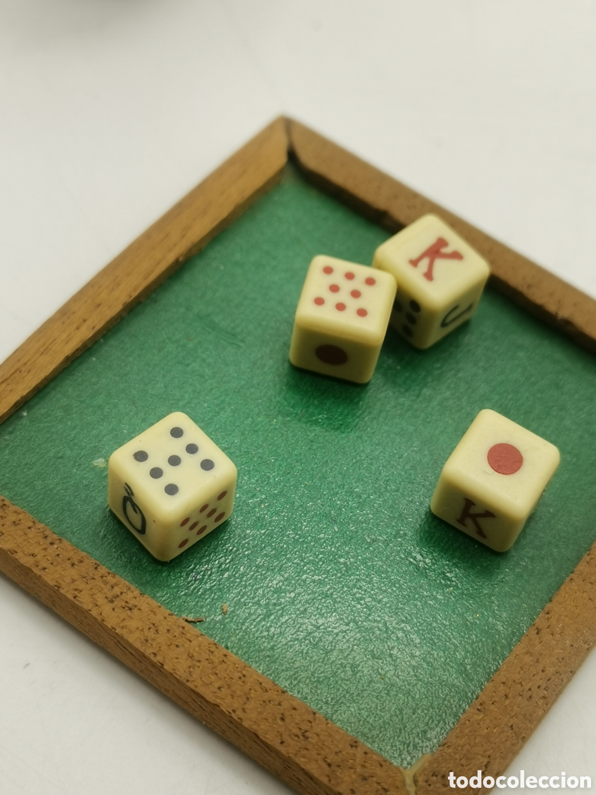 Antig&uuml;edades: JUEGO DE DADOS MINIATURA Y CUBILETE DE MADERA - Foto 8