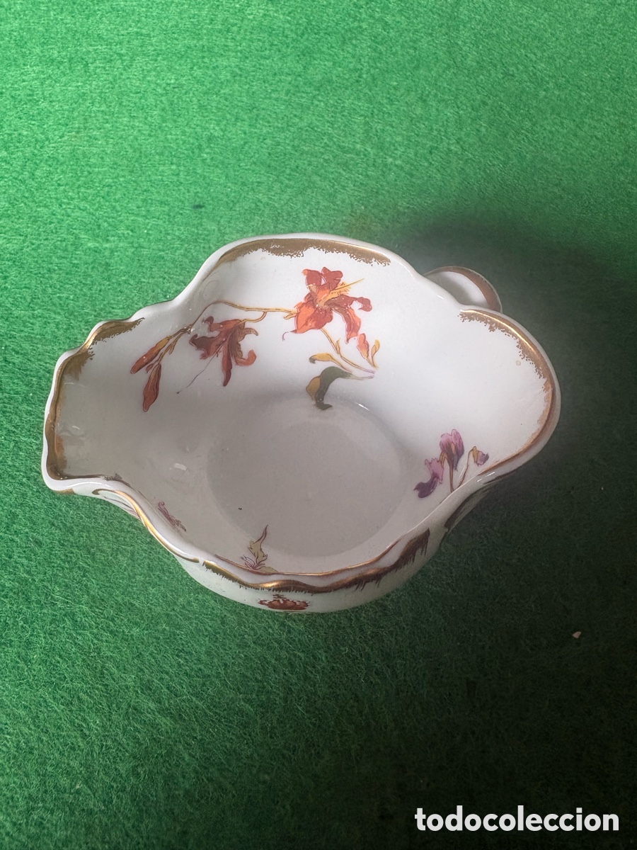 Antig&uuml;edades: Antiguo recipiente con asa de porcelana, Portugal (A23)