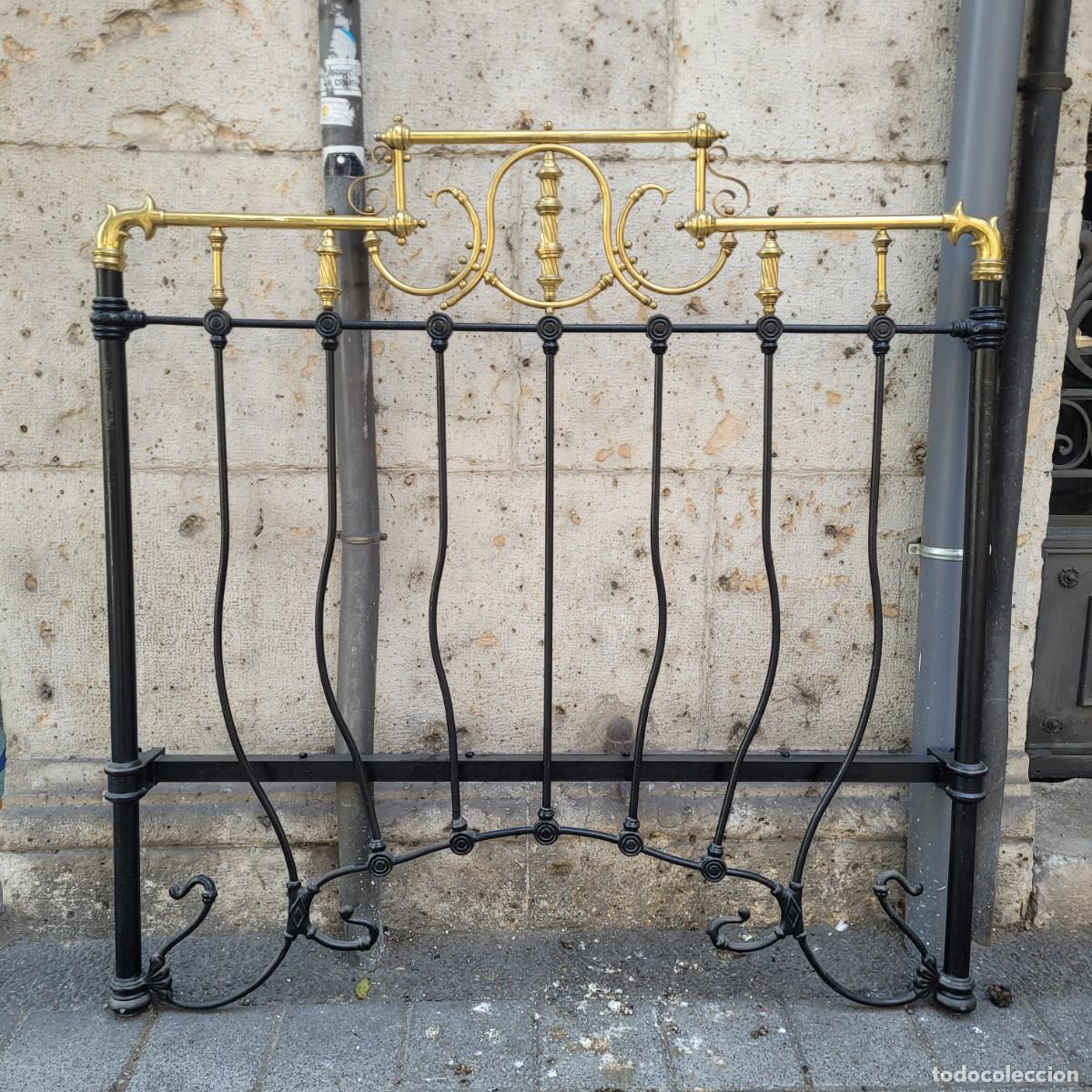 Antig&uuml;edades: Cabecero de cama, forja, estilo Modernista, 30&rsquo;s - Espa&ntilde;a