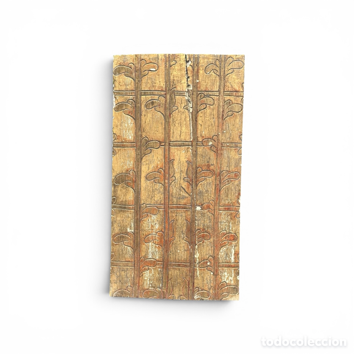 Antig&uuml;edades: Antiguo panel barroco de madera estucada y dorada al pan de oro, s.XVII-XVIII. Retablo iglesia talla