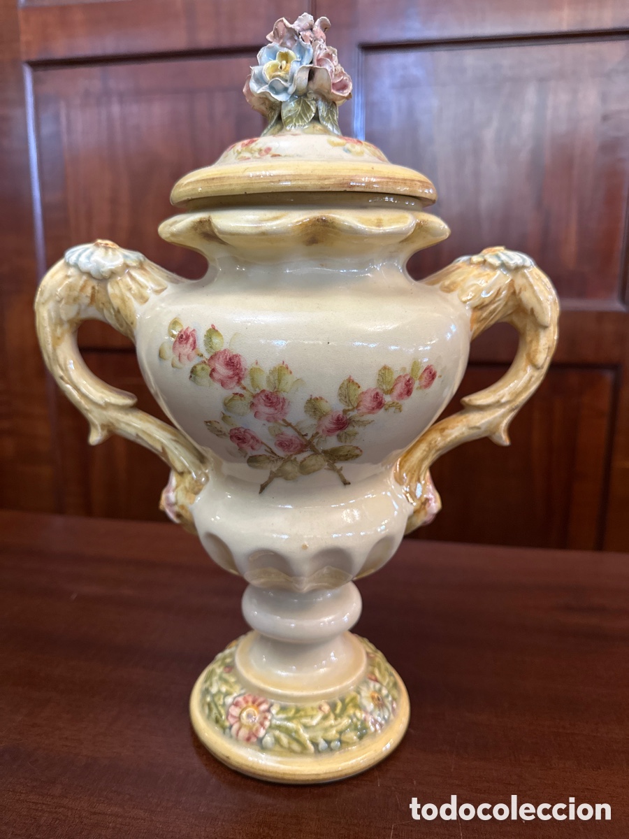 Antiguidades: Antiguo y magn&iacute;fico jarr&oacute;n de porcelana Vidiler, estilo Peyr&oacute;, a&ntilde;os 30/40