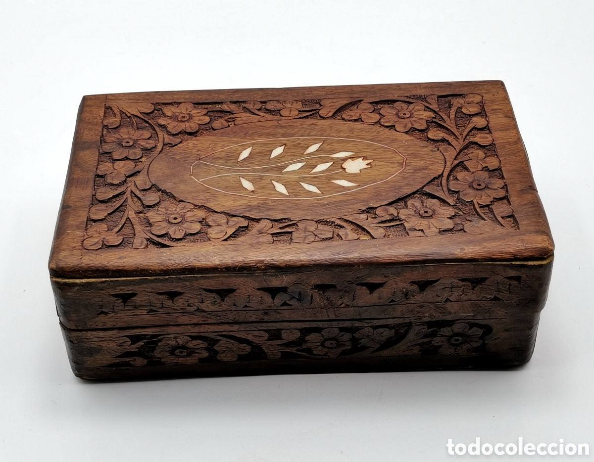 Antiquit&auml;ten: BONITA CAJA DE MADERA LABRADA CON INCRUSTACIONES