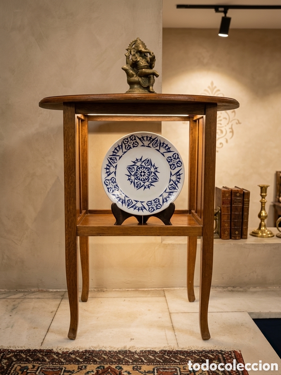 Antig&uuml;edades: Mesa auxiliar de Roble - Foto 1