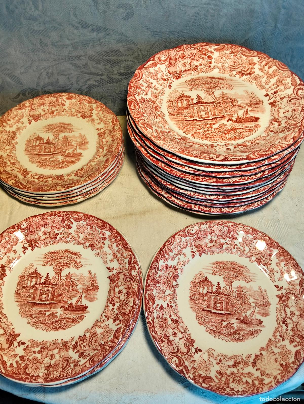 Antig&uuml;edades: Lote de platos de porcelana blanca y paisaje rosa vajilla de la casa Pikman de Sevilla a&ntilde;os 50-60