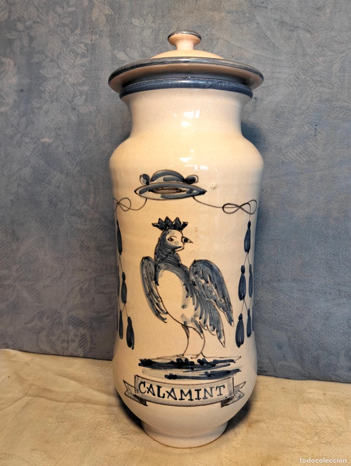 Antiques: Albarelo tarro bote de farmacia de ceramica pintada a mano azul cobalto Calamint pajaro Talavera