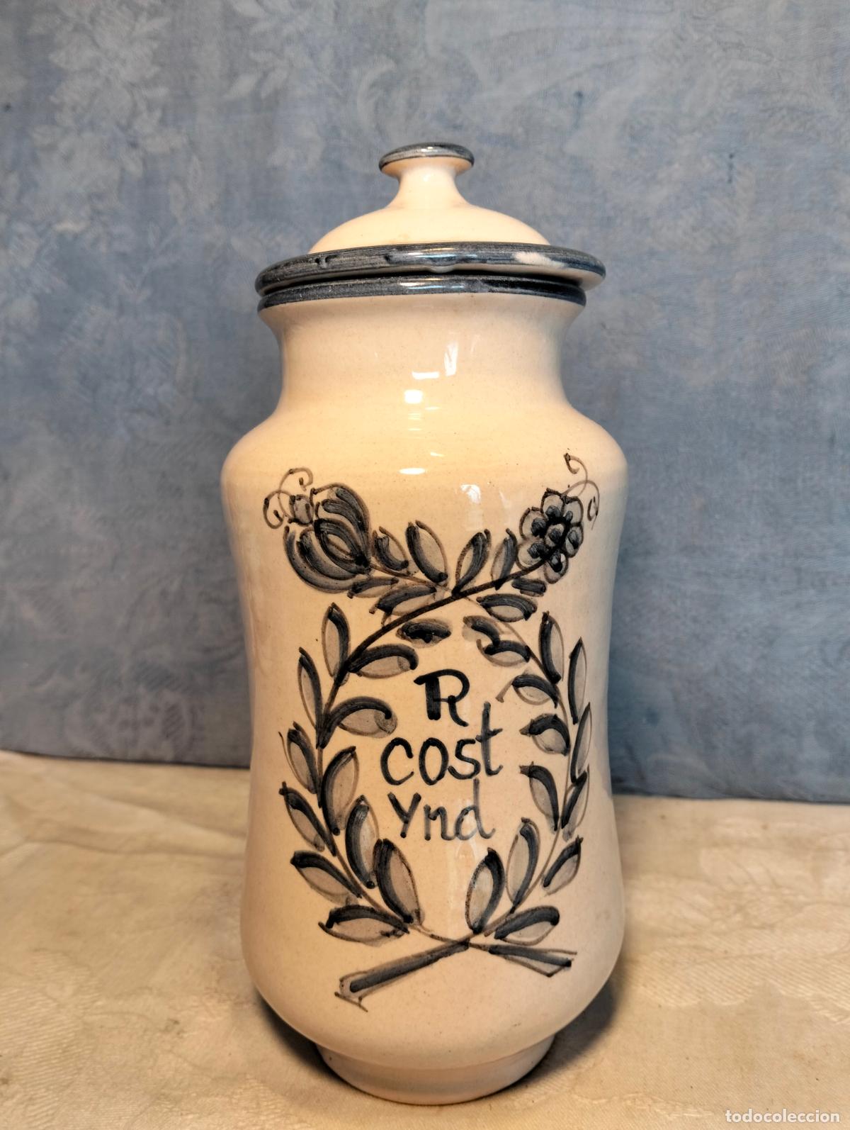 Antiques: Albarelo tarro bote de farmacia de ceramica pintada a mano azul cobalto escudo Talavera R. Cost Ynd