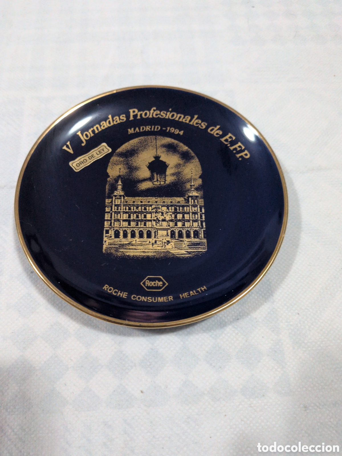 Antiquit&eacute;s: Plato Conmemorativo V Jornadas Profesionales E.F.P. Madrid 1994 Roche Oro de Ley