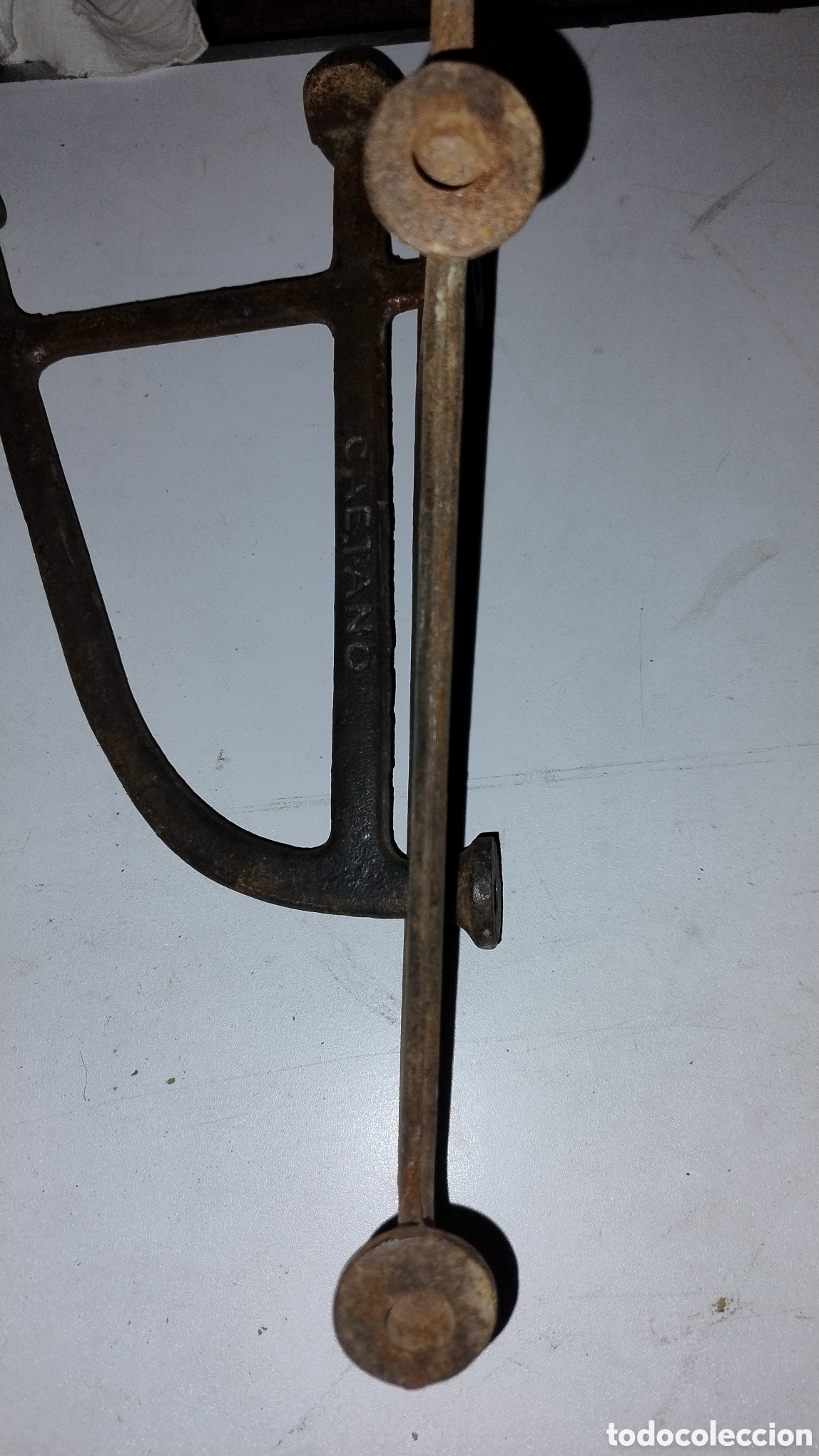 Antig&uuml;edades: Piezas de forja para repisa - Foto 3